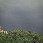 Regenbogen über "Burg Lahneck" in Lahnstein bei Koblenz