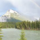 Regenbogen über dem Bow River