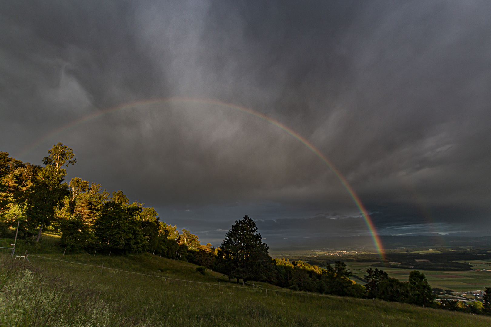 Regenbogen über dem Solothurner Gäu