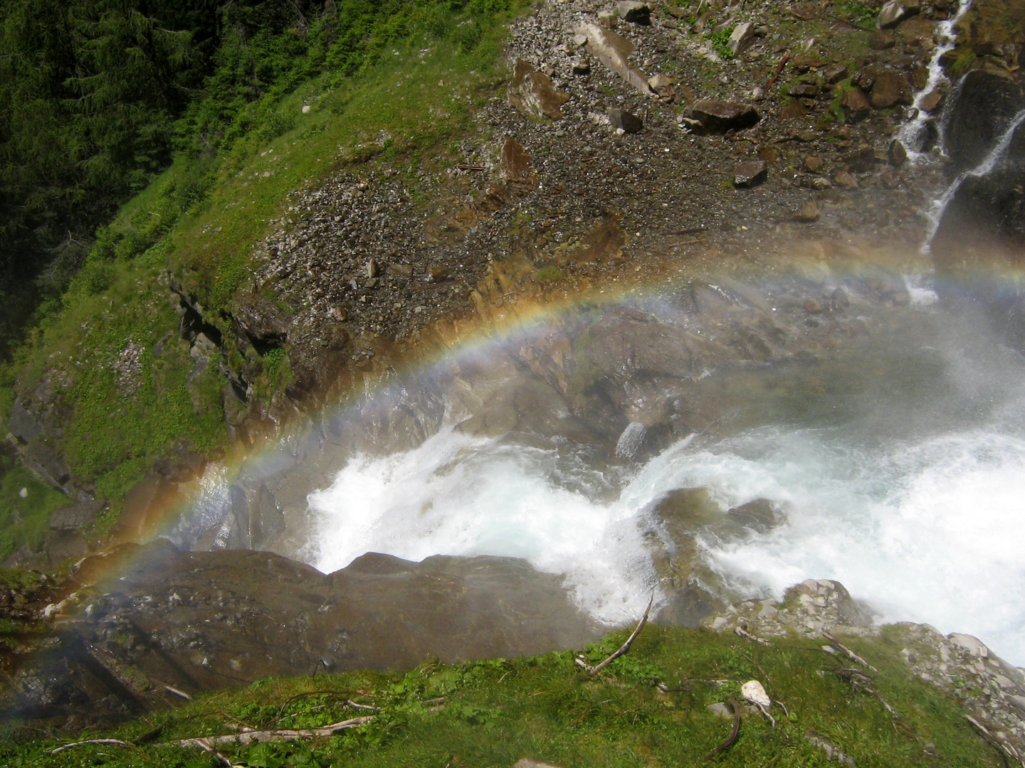 Regenbogen über dem Stuibenfall