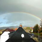 Regenbogen über den Dächern von Farnroda