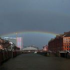 Regenbogen über der Hamburger Speicherstadt