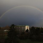 Regenbogen über der Kreisklinik .....