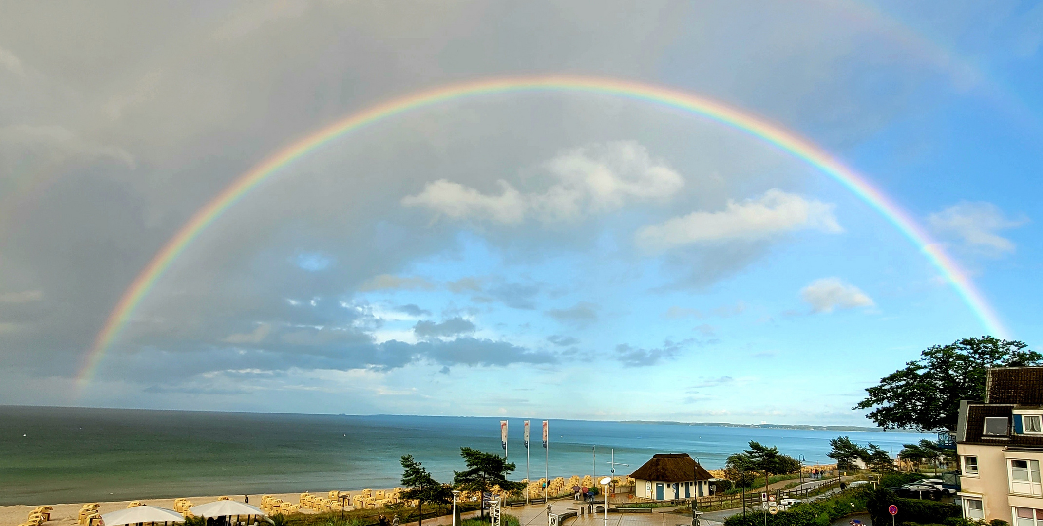 Regenbogen über der Ostsee bei Scharbeutz