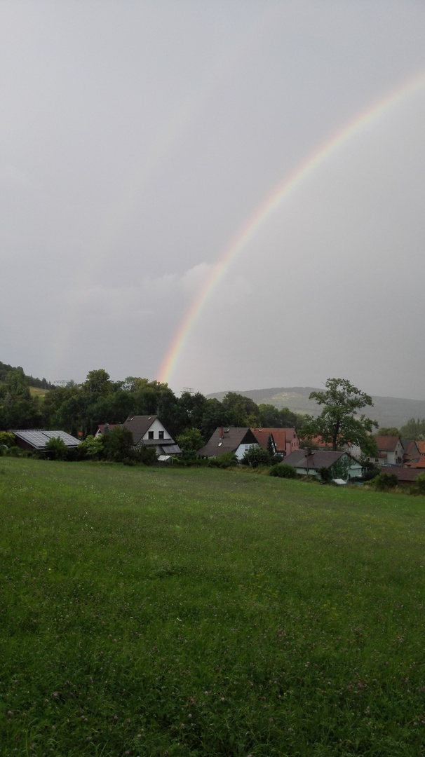 Regenbogen über Jena-Ammerbach