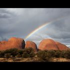 Regenbogen über Kata Tjuta