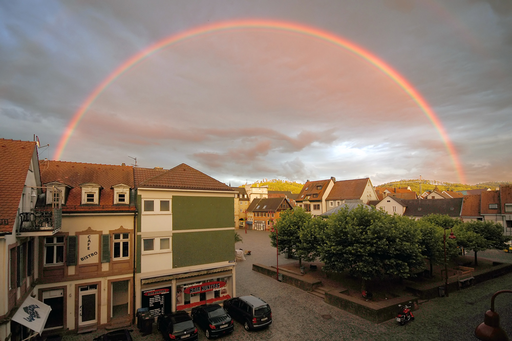 Regenbogen über Lahr