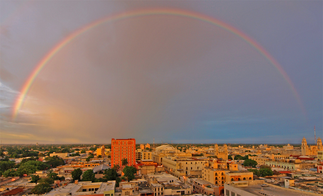 Regenbogen über Merida