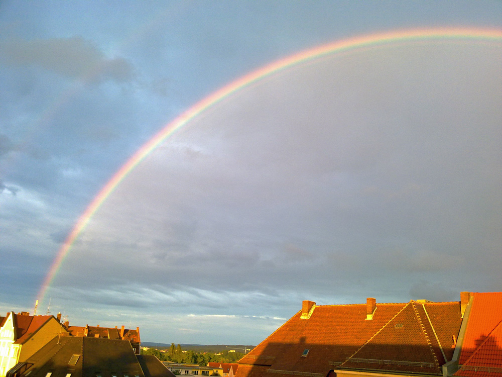 Regenbogen über Nürnberg