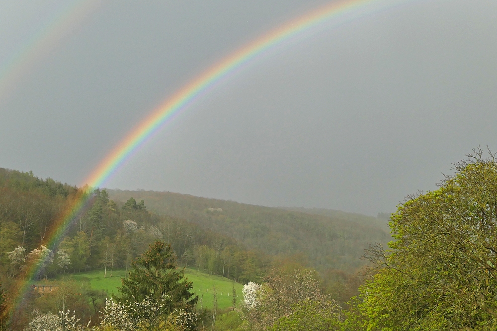 Regenbogen über Rod 01