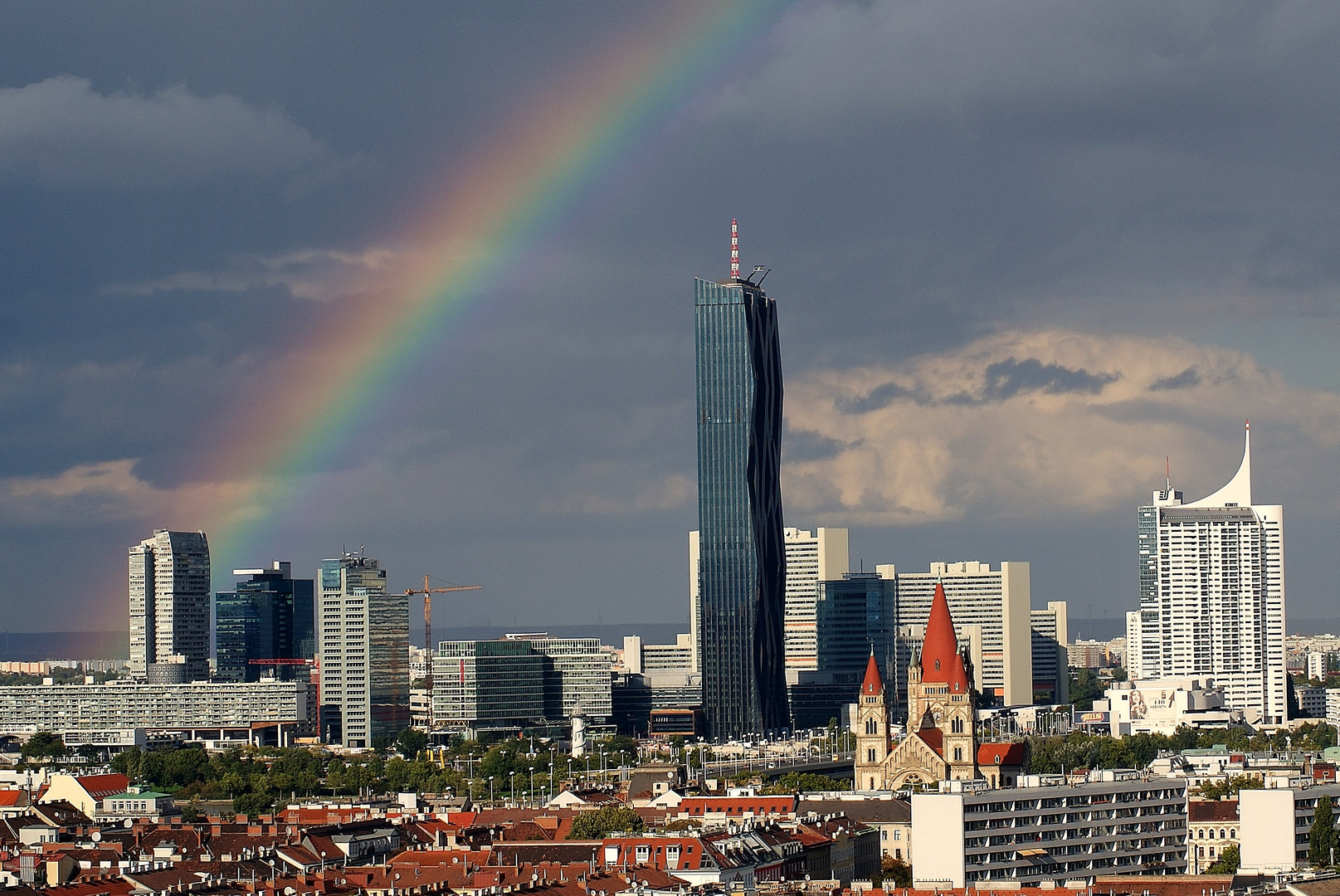 Regenbogen über Wien