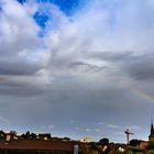 Regenbogen überm Dorf