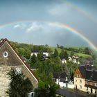 Regenbogen übern Haus