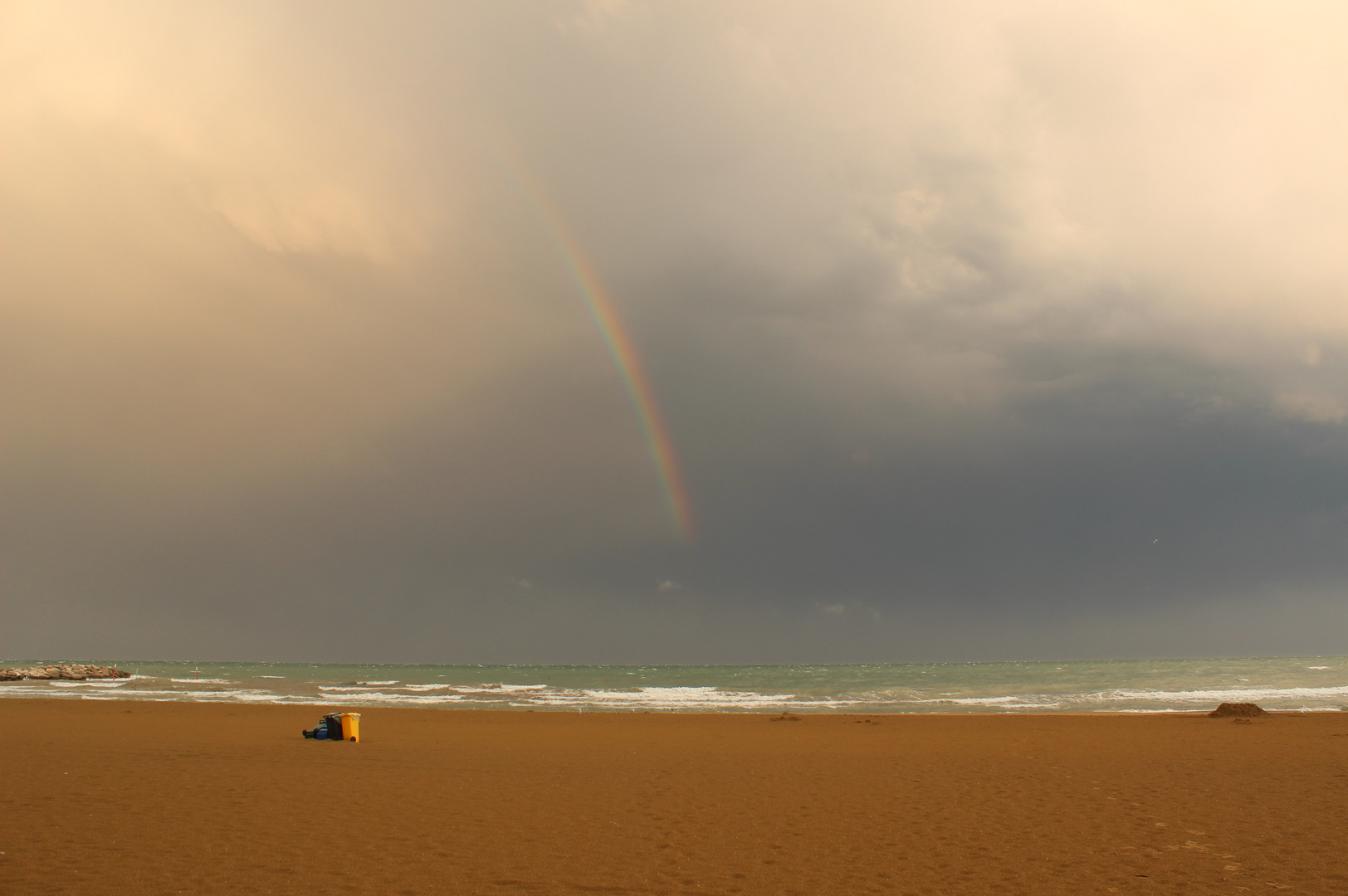 Regenbogen und Meer