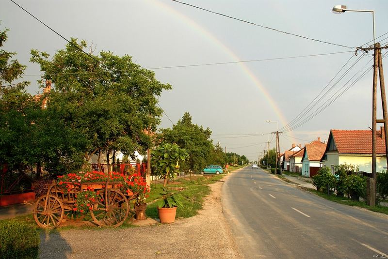 Regenbogen ( Ungarn Martely )