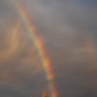 Regenbogen zum Sonnenuntergang 