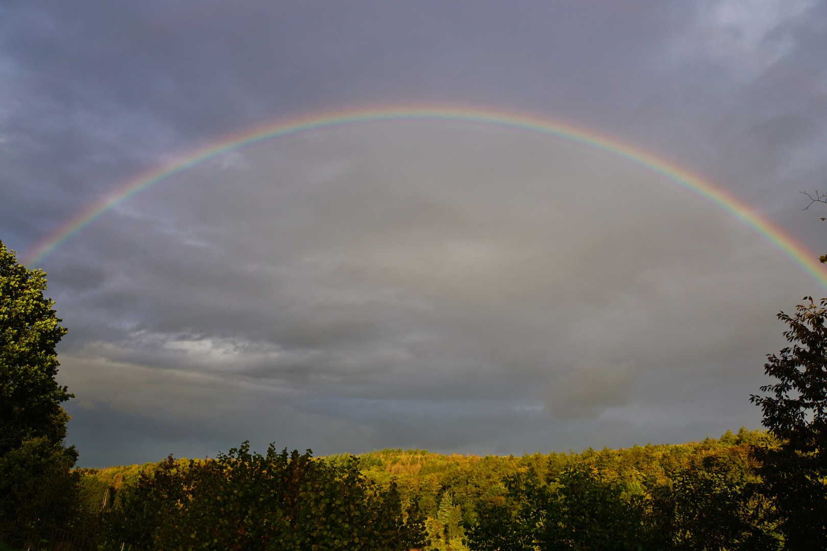 Regenbogen_10.10.2019_18.00H