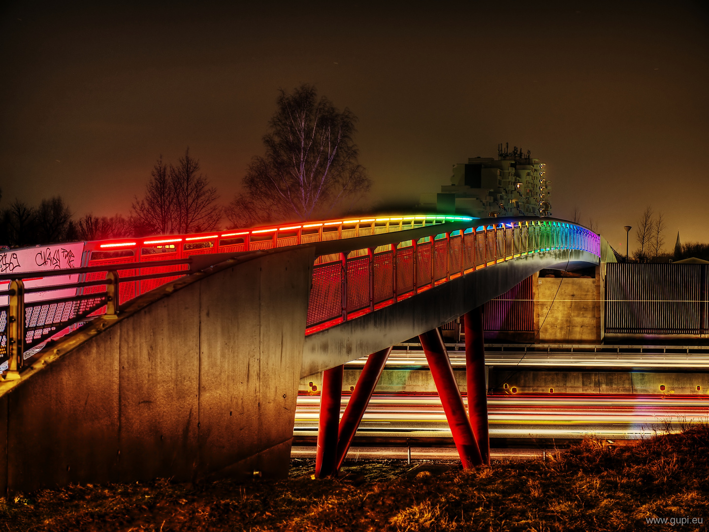 Regenbogenbrücke