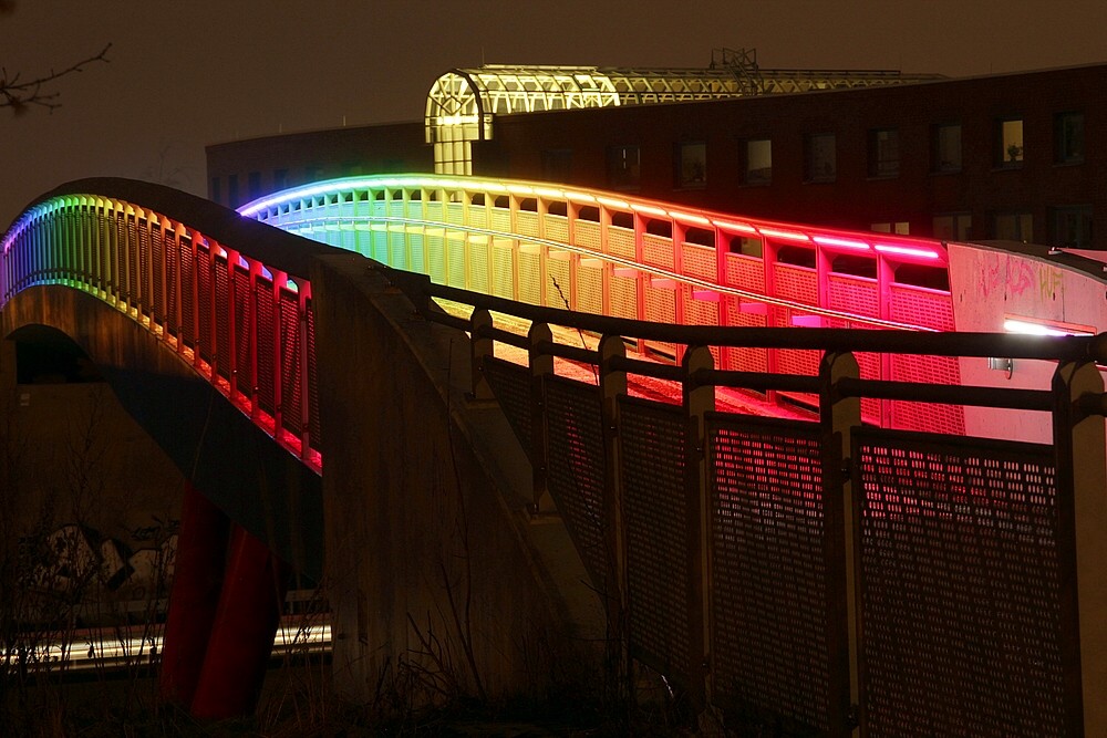 REGENBOGENBRÜCKE und DASA