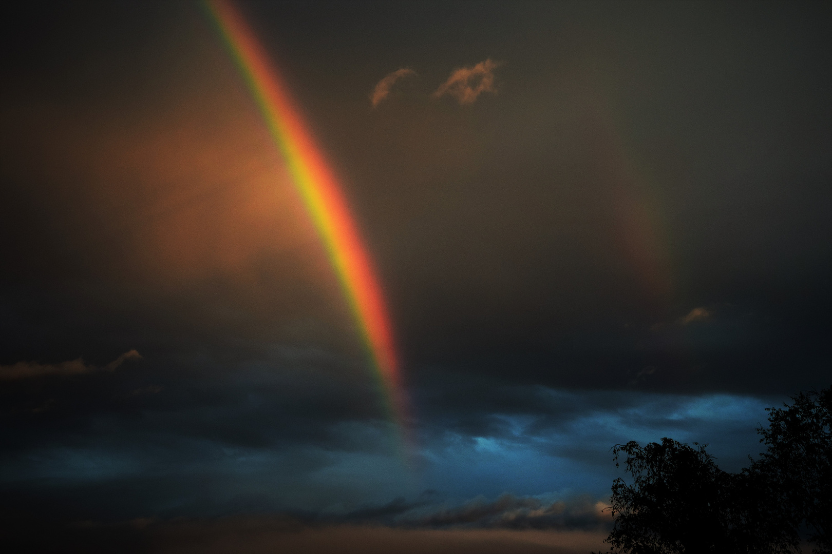 Regenbogenfarben .......