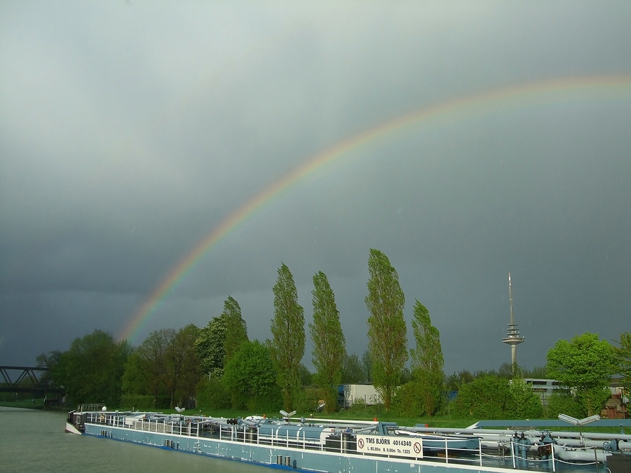 Regenbogenschiff