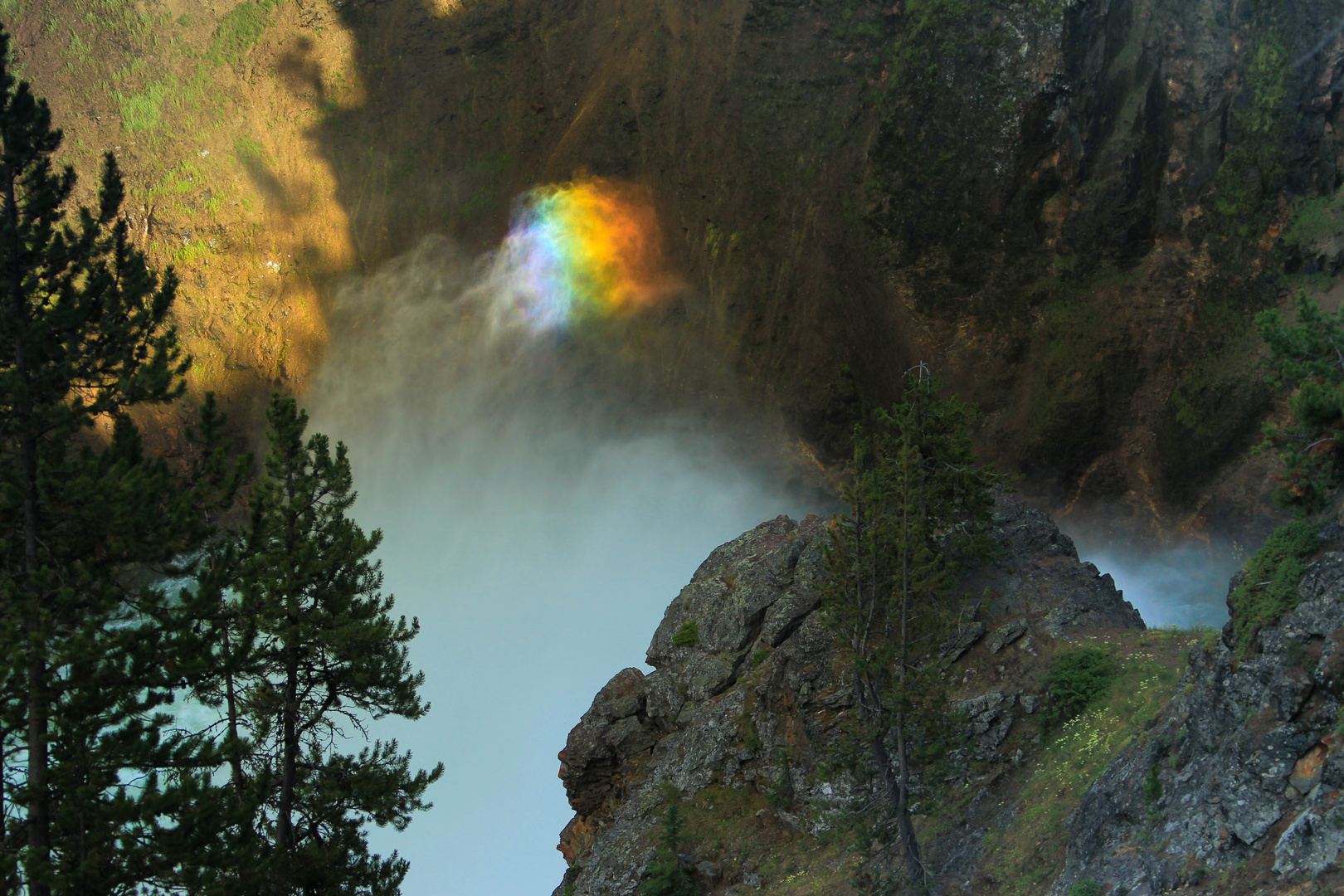 Regenbogenwolke