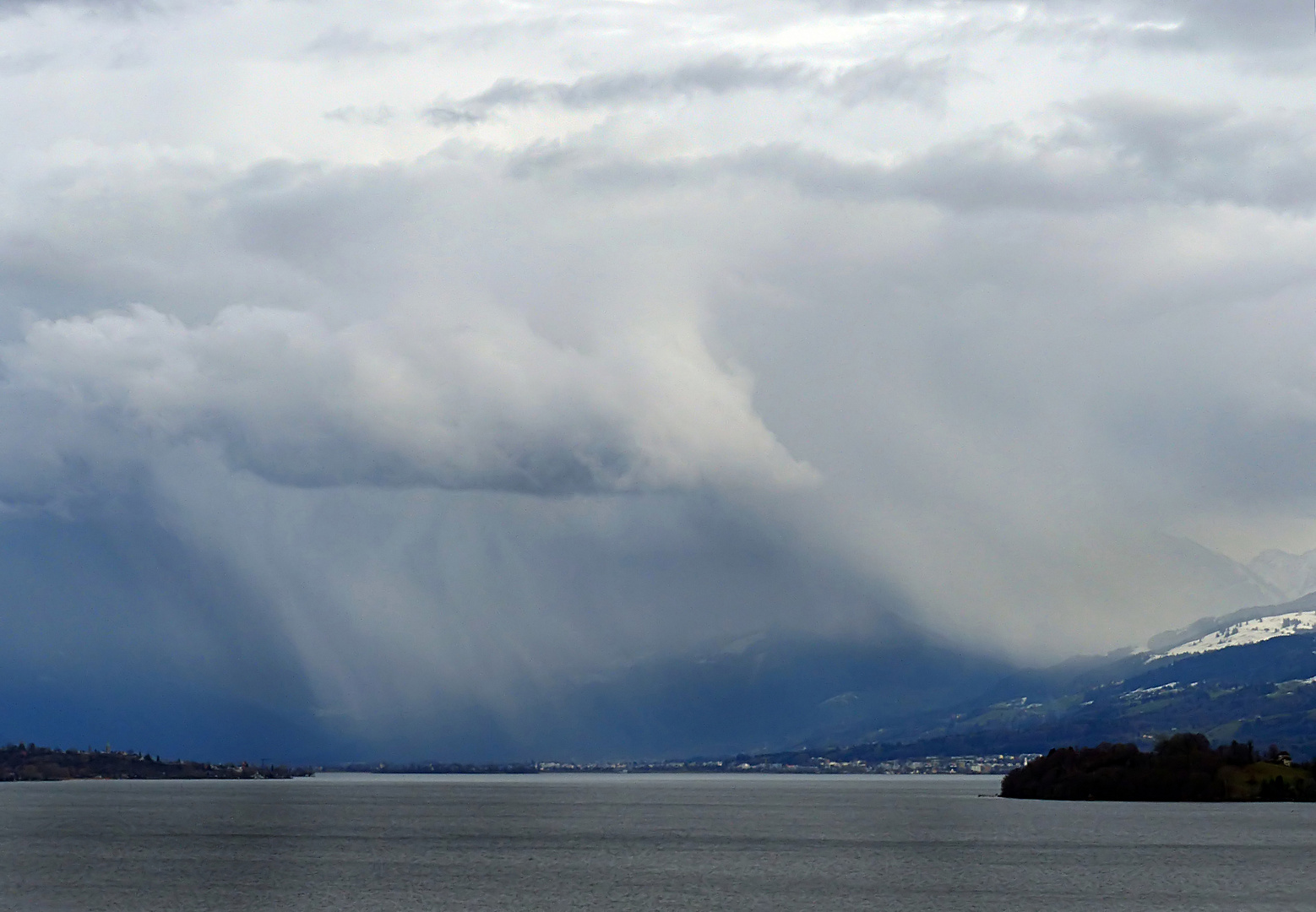 Regenfront