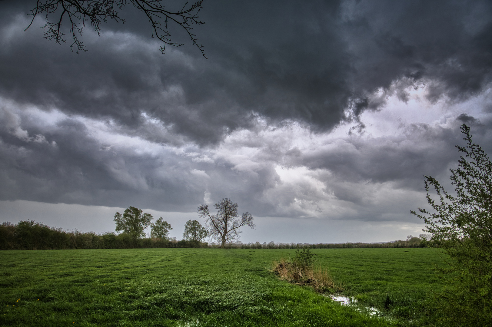 Regenfront