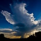 Regenfront bei Dämmerung