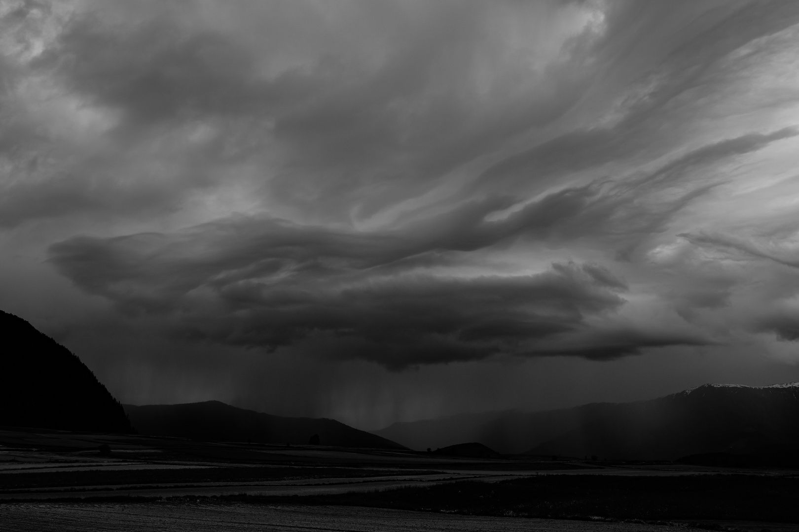 Regenfront im Anmarsch