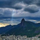 Regenfront über Rio