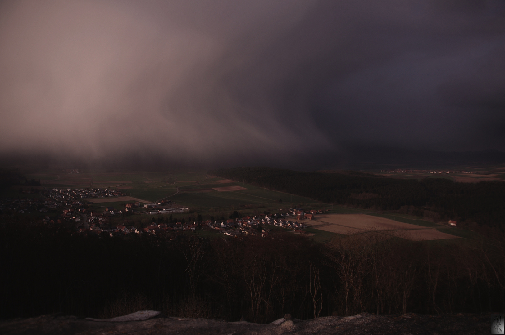 Regenfront Weidelsburg