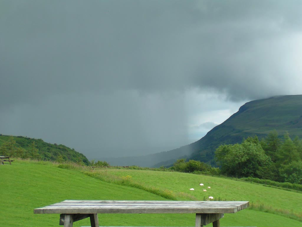 Regenguss im Anmarsch