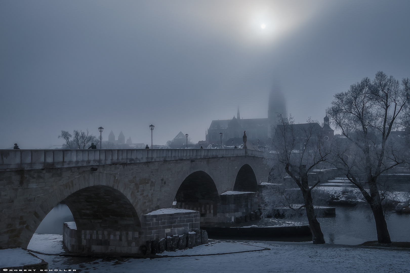 Regensburg, 2021.01.20: Die Sonne erweckt Hoffnung.