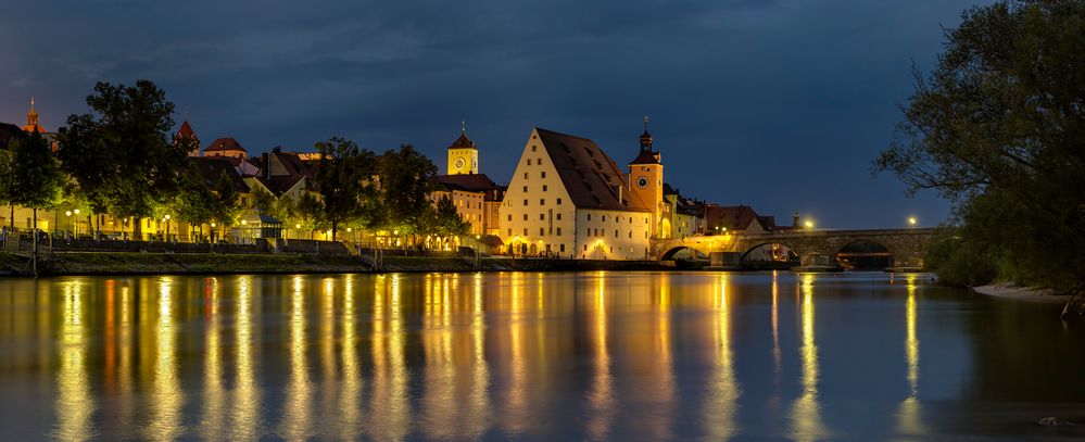 Regensburg bei Nacht