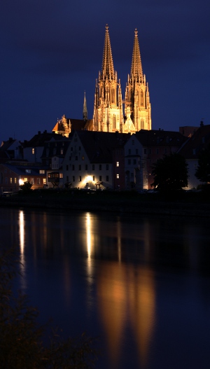 Regensburg bei Nacht ...