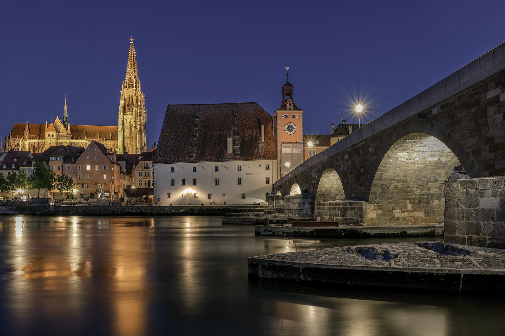 Regensburg bei Nacht