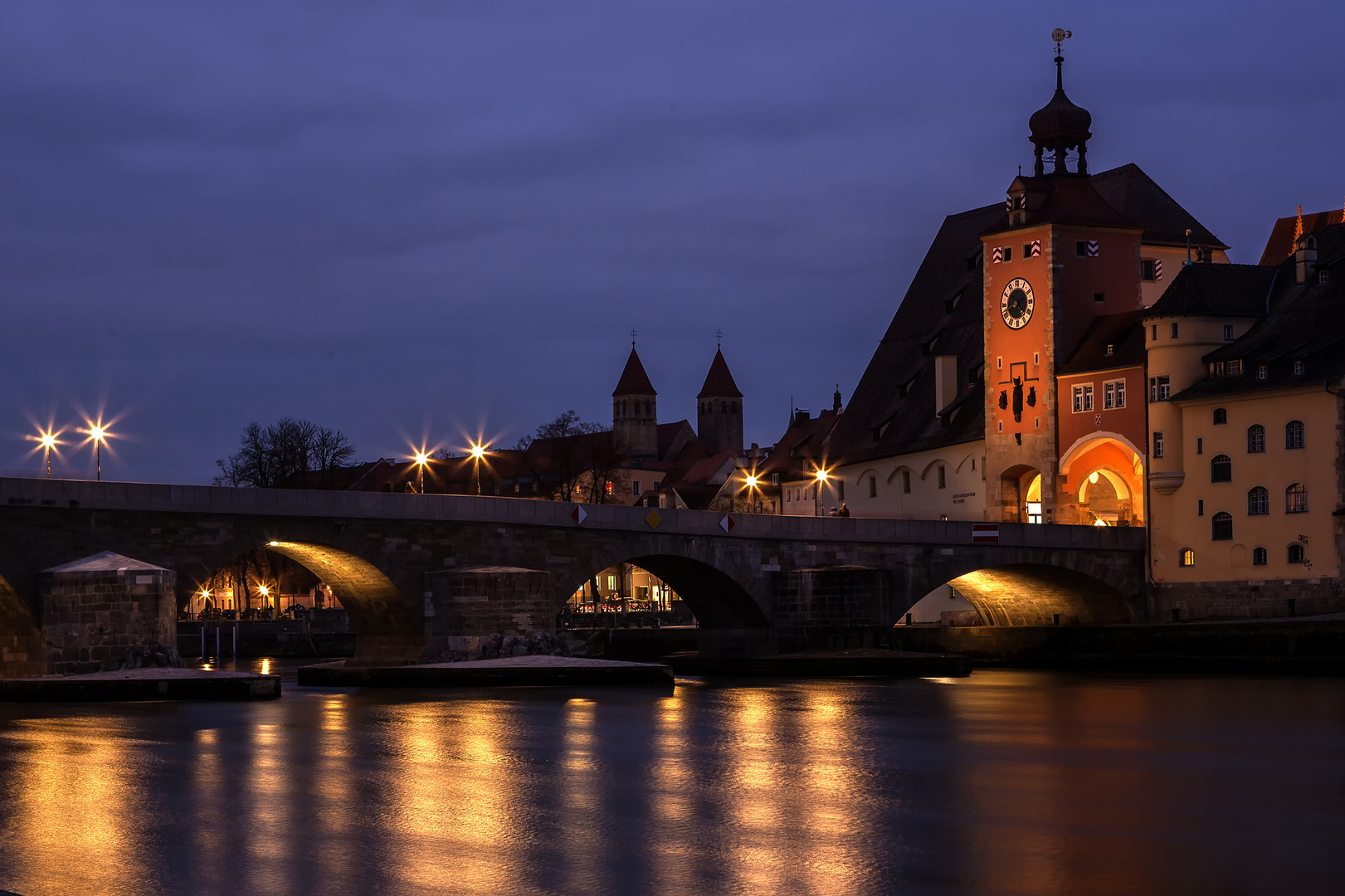 Regensburg bei Nacht