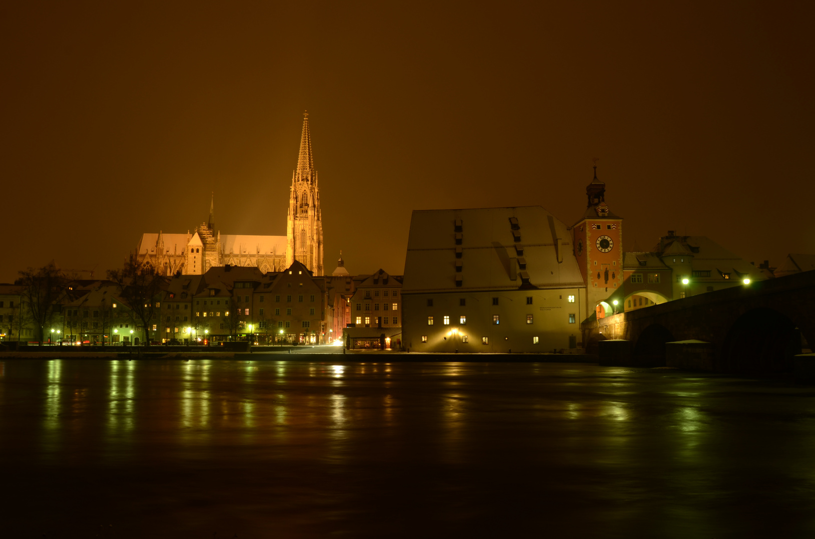 Regensburg bei Nacht