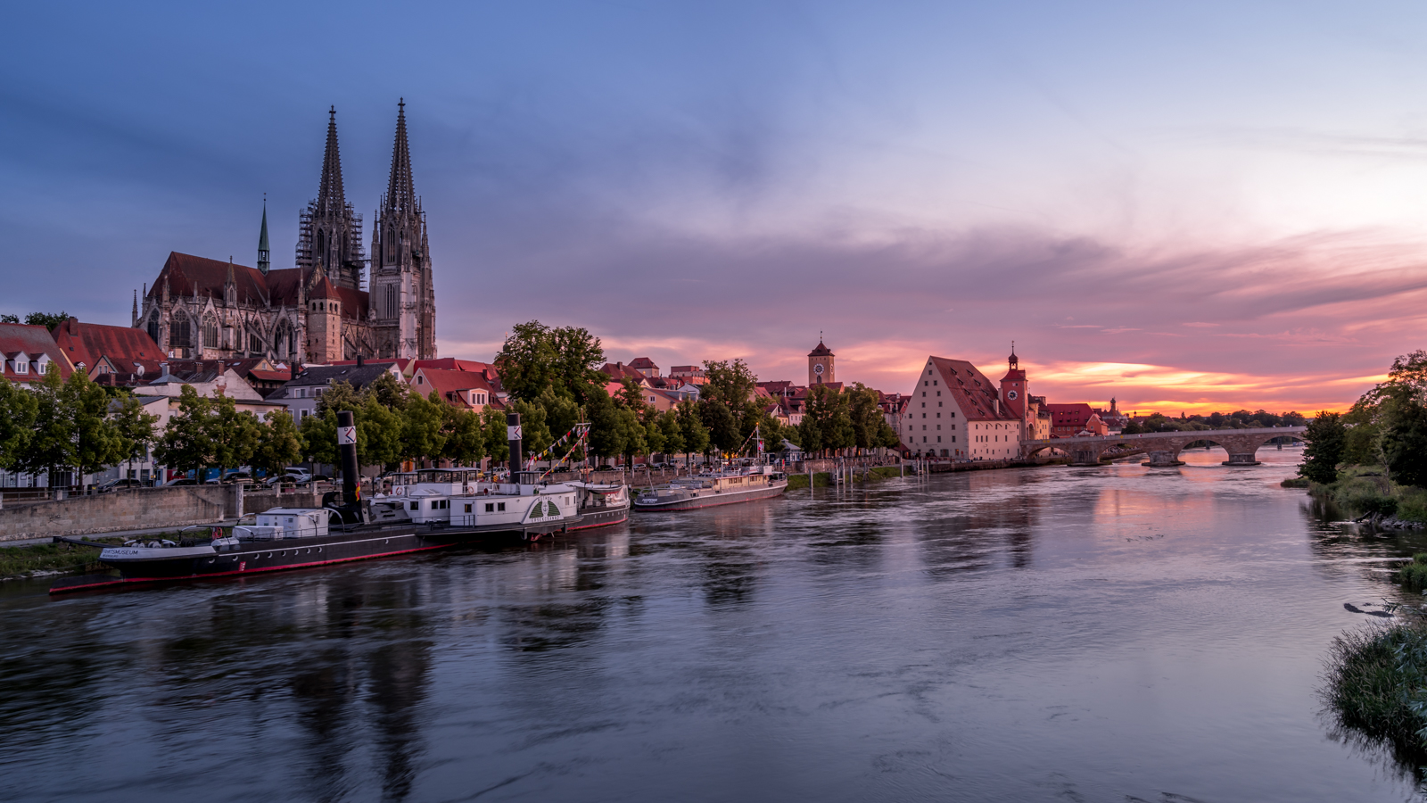 Regensburg bei Sonnentergang