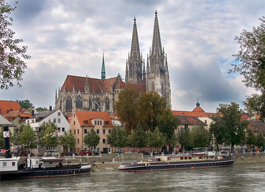 Regensburg Dom und Donau