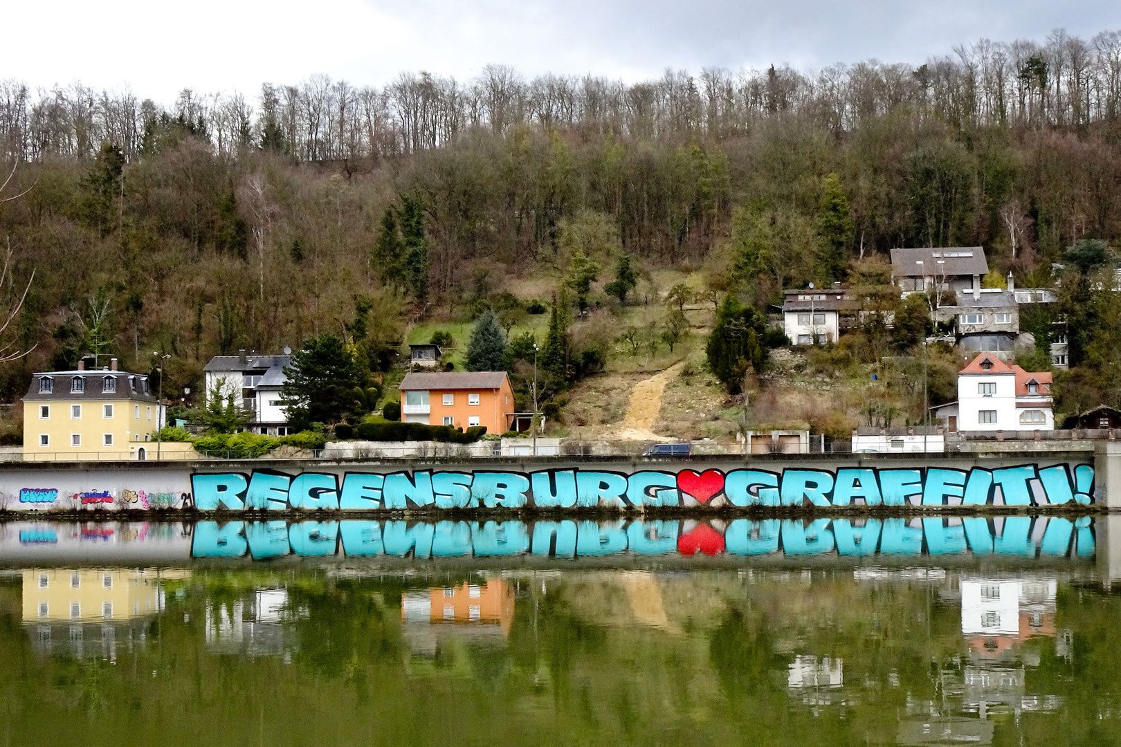 Regensburg Graffiti an der Donau