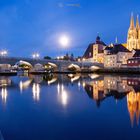Regensburg im Mondschein