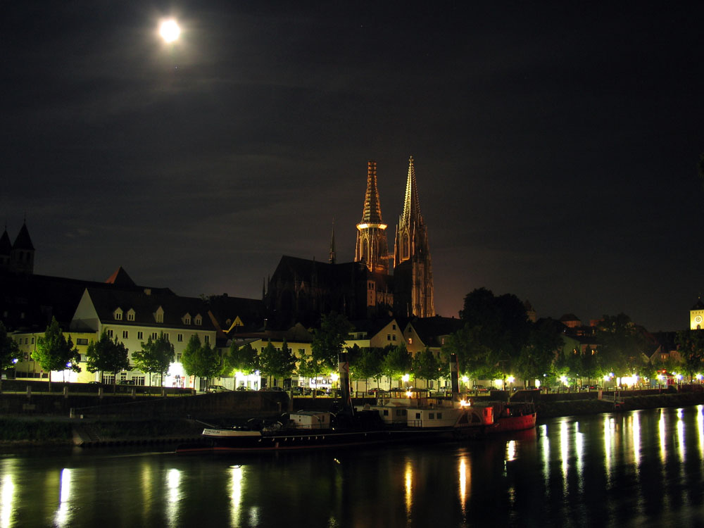 Regensburg @ Night