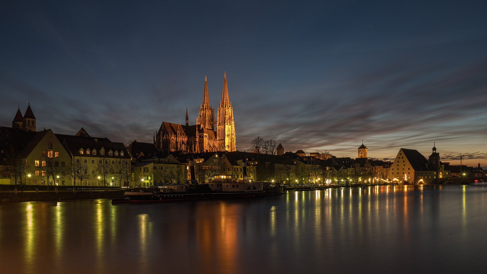 Regensburg- oder so schön kann Hochwasser aussehen