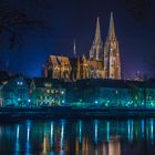 Regensburger Dom bei Nacht