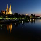 Regensburger Dom im Abendlicht