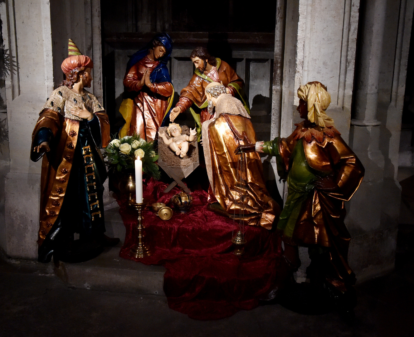 Regensburger Dom, Krippe am Ursula-Altar