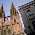 Regensburger Domkirche und Hausecke