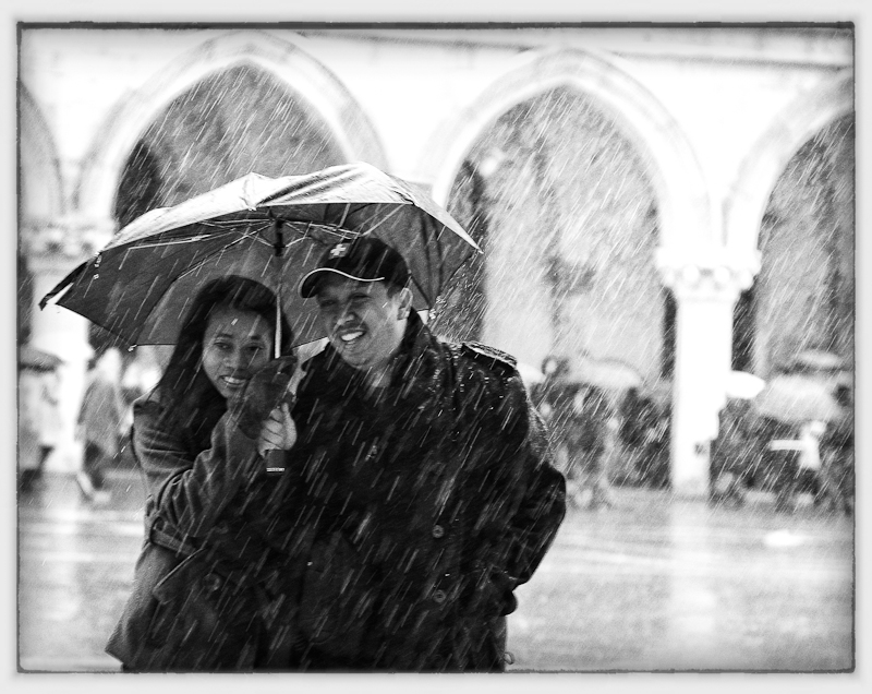 Regenschauer auf dem Markusplatz